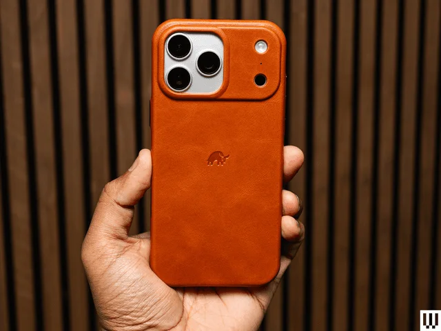 Image may contain Electronics Mobile Phone Phone and Photography